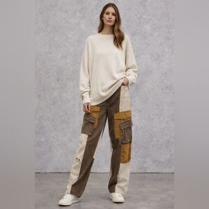 Oli & Hali Colorblock Cargo Pants- M